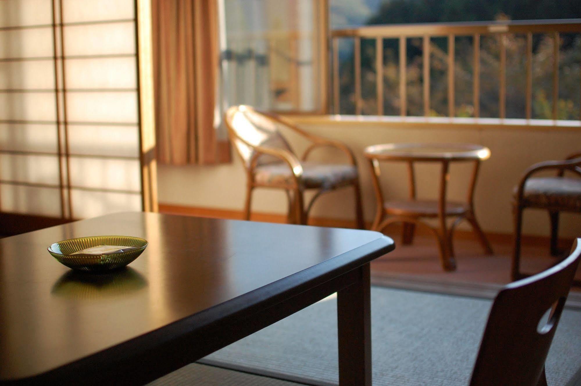 Sawatari Onsen Miyataya Ryokan Nakanojo Εξωτερικό φωτογραφία